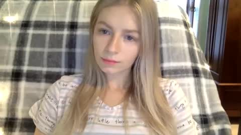 Snapshot of missalis chatting on 7, 3, 2025 Alli not bb not babe not baby online show from 7, 3, 2025