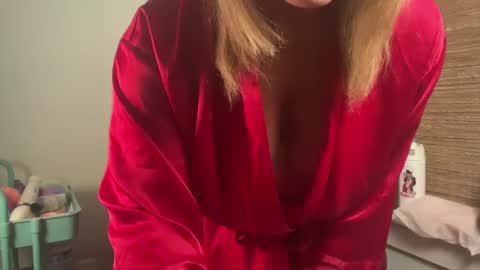MissBehavinxoxo online show from 27, 9, 2025