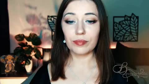 The divine Beverly online show from 10, 2, 2025