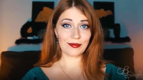 Snapshot of missbeverlymills chatting on 14, 9, 2025 The divine Beverly online show from 14, 9, 2025