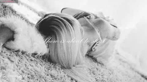 Snapshot of misschloe__ chatting on 11, 10, 2025 Chloe freelance model Please your thumbs up are important  online show from 11, 10, 2025