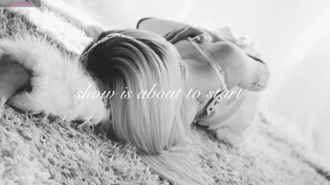 Chloe freelance model Please your thumbs up are important  online show from 20, 3, 2026