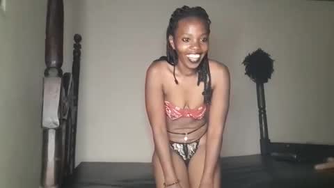 Snapshot of misscurvy111 chatting on 7, 11, 2025 Bash online show from 7, 11, 2025