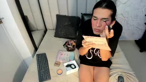 Snapshot of missdolllive chatting on 16, 7, 2026 Dolly online show from 16, 7, 2026