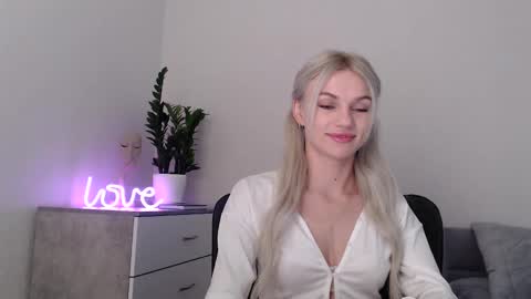 EMMA online show from 3, 2, 2025