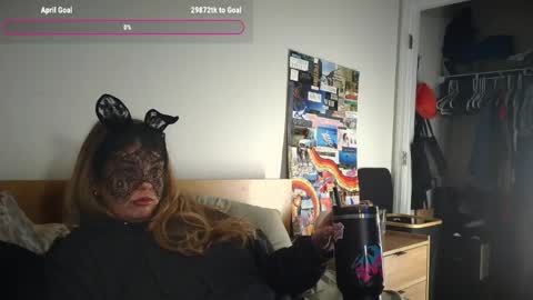 Snapshot of missemmbeex chatting on 4, 4, 2026 missemmbeex online show from 4, 4, 2026