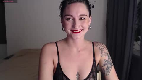 Snapshot of missfiti chatting on 15, 11, 2025 missfiti online show from 15, 11, 2025