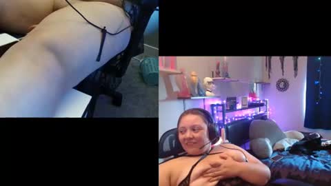 missfoxe12 online show from 17, 7, 2026