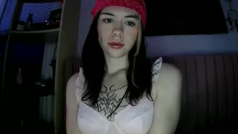 missgoddesstrinity online show from 13, 1, 2025