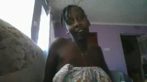 Snapshot of missheat357705 chatting on 10, 11, 2025 missheat357705 online show from 10, 11, 2025