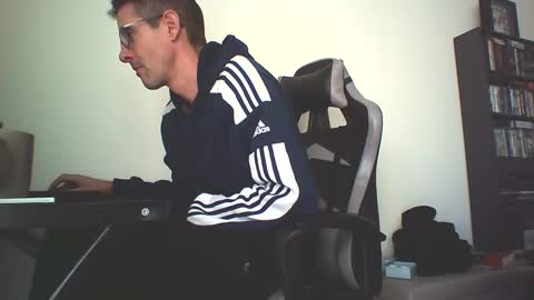 Snapshot of mission_cumpossible chatting on 27, 9, 2025 SperminatoR online show from 27, 9, 2025