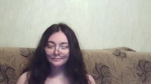 Snapshot of missis_mona chatting on 21, 4, 2026 missis mona online show from 21, 4, 2026