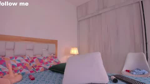 Snapshot of missjuliaa_ chatting on 30, 12, 2024 A N N Y online show from 30, 12, 2024