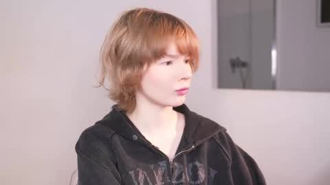 Snapshot of misska__ chatting on 23, 10, 2025  BONYA  online show from 23, 10, 2025