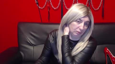 Snapshot of misskaliania chatting on 9, 12, 2024 MissKaliAnia online show from 9, 12, 2024