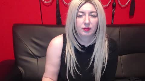 Snapshot of misskaliania chatting on 10, 2, 2025 MissKaliAnia online show from 10, 2, 2025