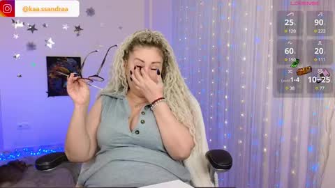 you can call me Mommymy GoddessMiss Kassandra online show from 26, 12, 2024