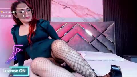 misskathyfox online show from 6, 1, 2026