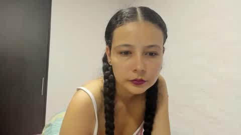 Snapshot of misslatinrose chatting on 13, 9, 2025 Rose online show from 13, 9, 2025