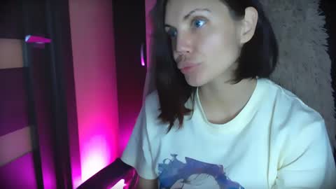 Snapshot of misslovexq chatting on 12, 5, 2026 Misslovexq online show from 12, 5, 2026
