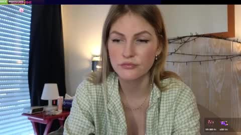 Misslucci online show from 7, 1, 2025