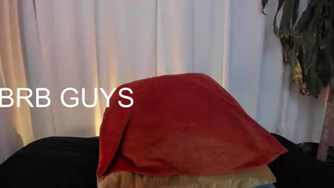 Snapshot of misslynn_ chatting on 18, 2, 2025 i am lyn online show from 18, 2, 2025