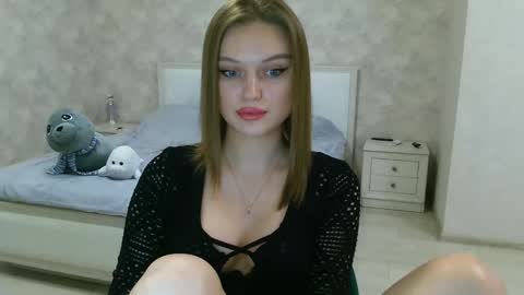 Snapshot of missmariat chatting on 16, 1, 2025 OneGoddess online show from 16, 1, 2025