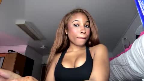 Snapshot of missmarimac chatting on 26, 2, 2026 missmarimac online show from 26, 2, 2026