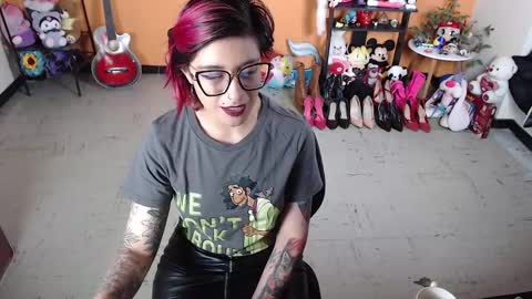 Snapshot of missmia2 chatting on 22, 12, 2024 Miss Mia online show from 22, 12, 2024