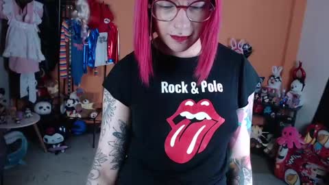 Miss Mia online show from 30, 4, 2026