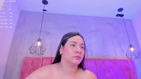 Mia  online show from 22, 5, 2026