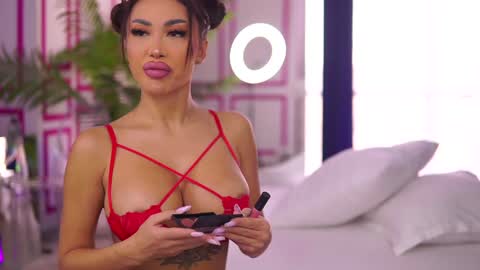 Snapshot of missmo0n chatting on 16, 12, 2024 Missmo0n online show from 16, 12, 2024