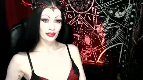 Snapshot of missmoondoll chatting on 30, 1, 2025 MissMoonDoll online show from 30, 1, 2025