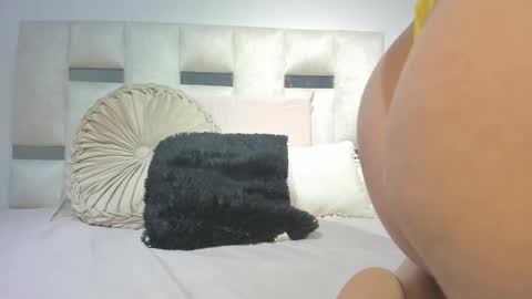 Snapshot of missnatasha05 chatting on 10, 9, 2025 missnatasha05 online show from 10, 9, 2025