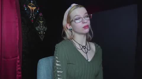 Mistress Nikki Vill online show from 12, 2, 2025