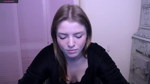 Olivia online show from 17, 12, 2024