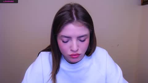 Olivia online show from 25, 2, 2025