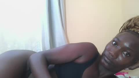 Snapshot of missprettygal chatting on 7, 3, 2025 pretty gal online show from 7, 3, 2025