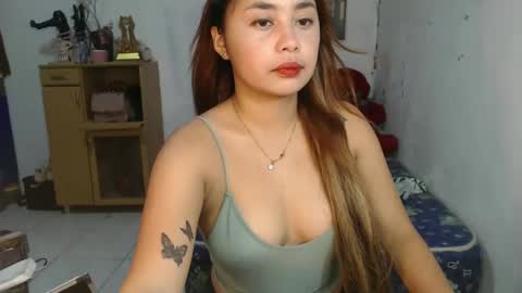 missRHEA online show from 3, 2, 2025