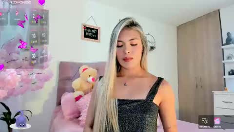 Snapshot of misssofiia_7 chatting on 25, 9, 2025 ... Independent model online show from 25, 9, 2025