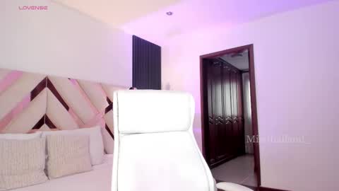 Snapshot of missthailand_ chatting on 17, 10, 2025 Fernanda Davila online show from 17, 10, 2025
