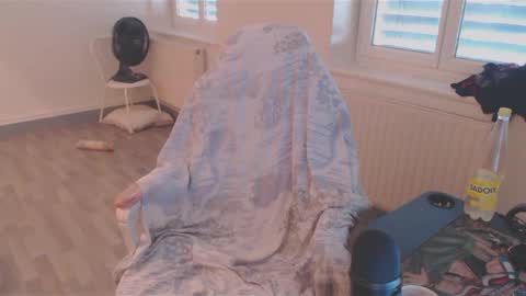 Snapshot of missthon chatting on 13, 12, 2024 missthon online show from 13, 12, 2024
