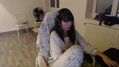 Snapshot of missthon chatting on 3, 1, 2025 missthon online show from 3, 1, 2025