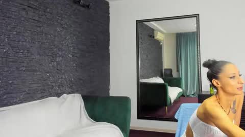 Luisa online show from 18, 5, 2026