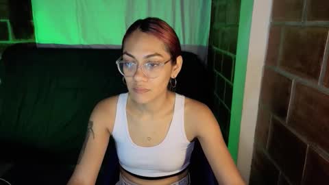 IG MISSVENUSS1 online show from 17, 12, 2025