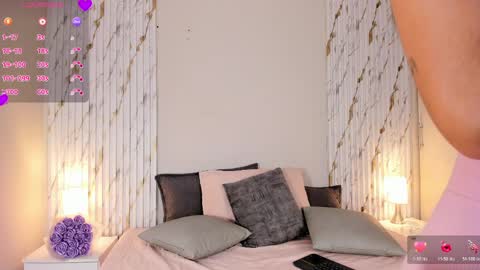 missvioleet online show from 4, 4, 2026