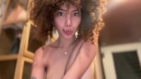 Divine Olga  online show from 7, 3, 2026