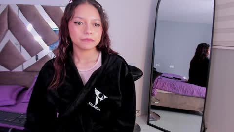 Miss online show from 4, 2, 2025