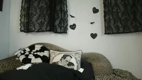 Missy Dee online show from 15, 5, 2026