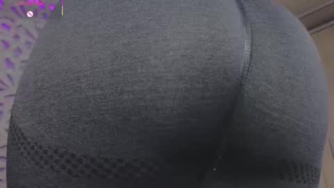 Snapshot of missy_taylor_ chatting on 5, 10, 2025 Missy online show from 5, 10, 2025